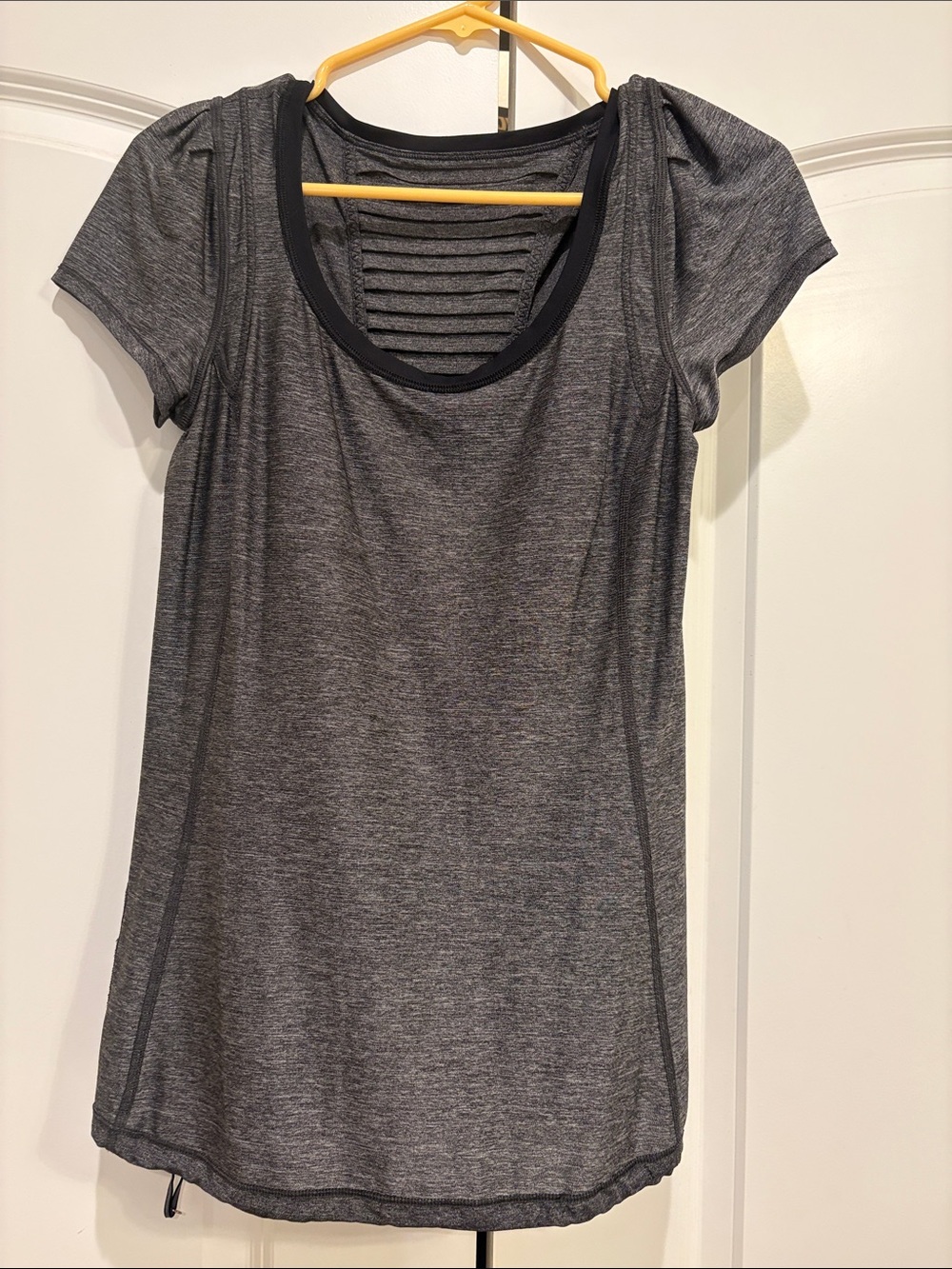 lululemon athletica Heathered Gray Short Sleeve Layered Back Tee
